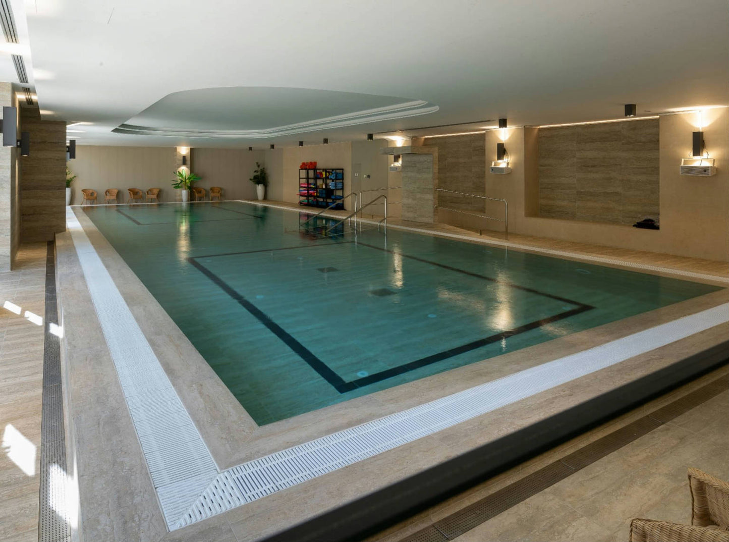 Marbles Travertino Travertine tile